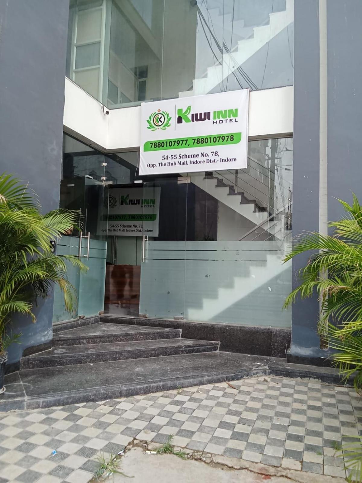 Hotel Kiwi Inn Vijaynagar Scheme 78 Indaur Exteriér fotografie